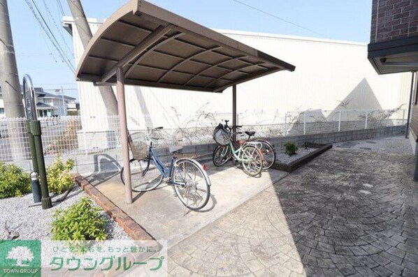 エクレーレ Cの物件内観写真